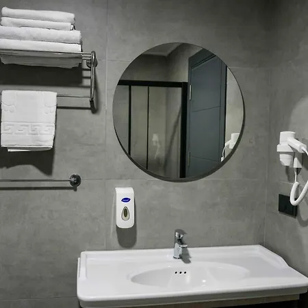 Demederon Hotel 4*